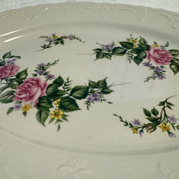 Beverly Rose White Pink Floral Serving Platter Cottagecore Dinnerware Vintage - Picture 8 of 10
